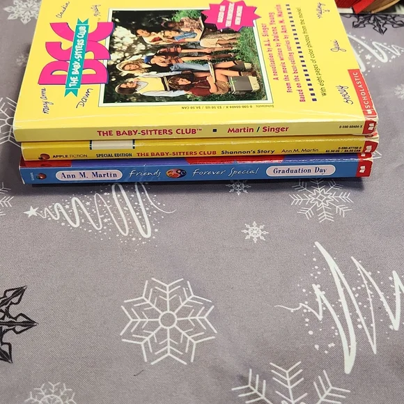 Bundle of 3 The Baby-Sitters Club Books - Picture 2 of 9